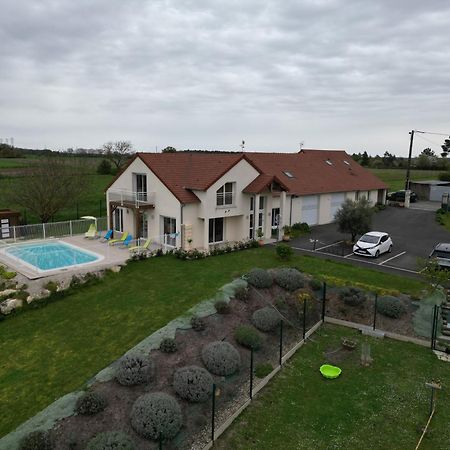 Gite Montgolfiere 6 Personnes Châtellerault المظهر الخارجي الصورة