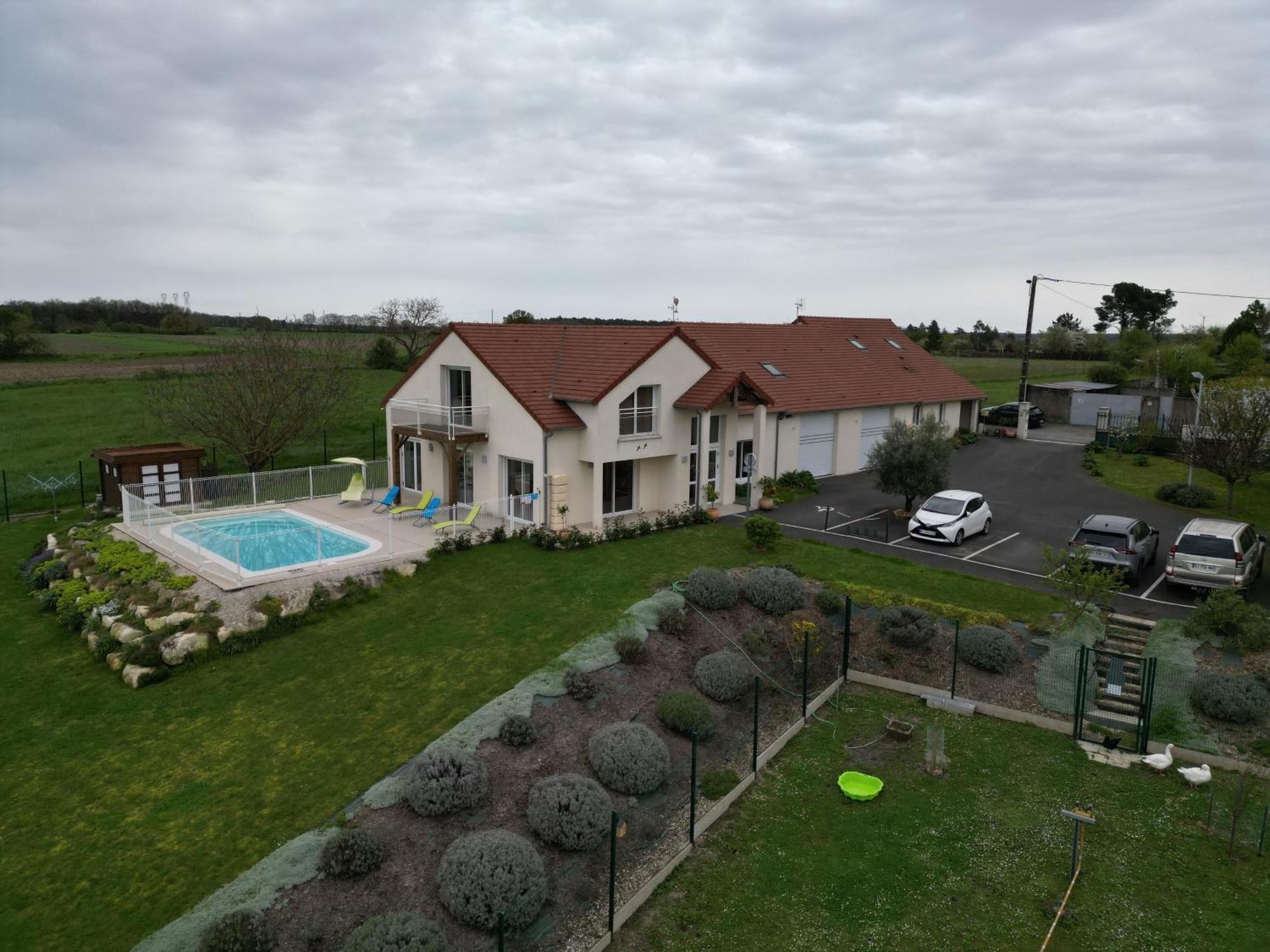 Gite Montgolfiere 6 Personnes Châtellerault المظهر الخارجي الصورة
